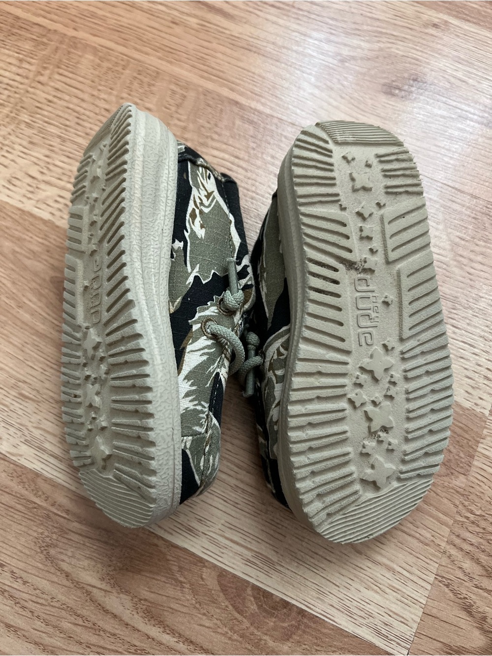 Toddler Hey Dude’s Camo - Picture 3 of 3